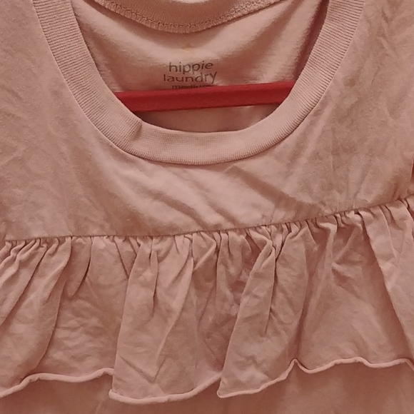 💥3/$15💥 FINAL price! Cold Shoulder ruffle top. - Picture 2 of 4